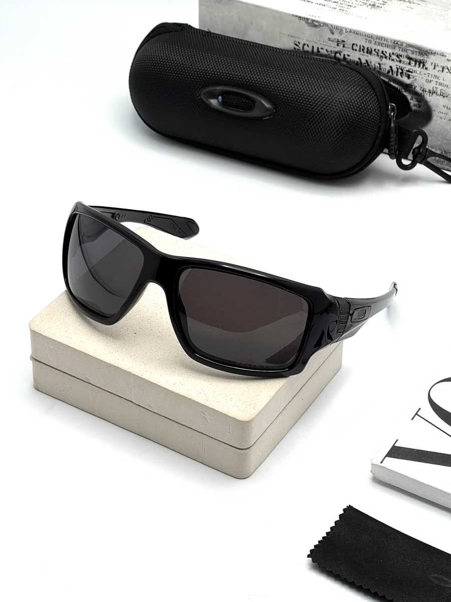 عینک ورزشی اسپرت اوکلی مدل OAKLEY OO9173
