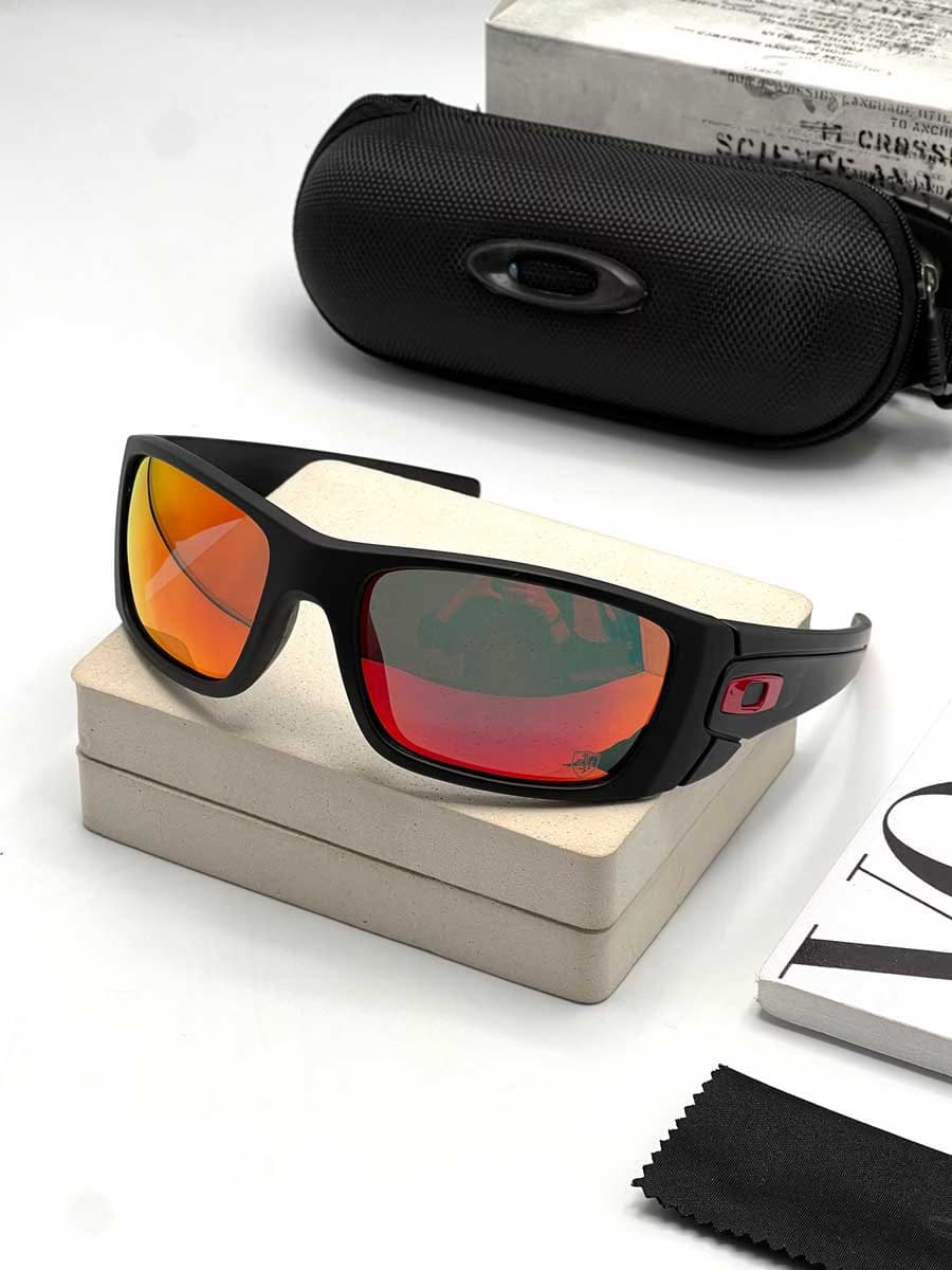 عینک ورزشی اسپرت اوکلی مدل OAKLEY OO9096