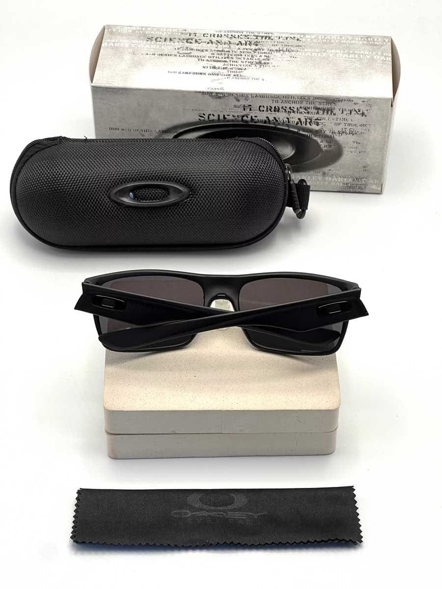 عینک آفتابی اسپرت اوکلی مدل OAKLEY OO9189 — تصویر ۳