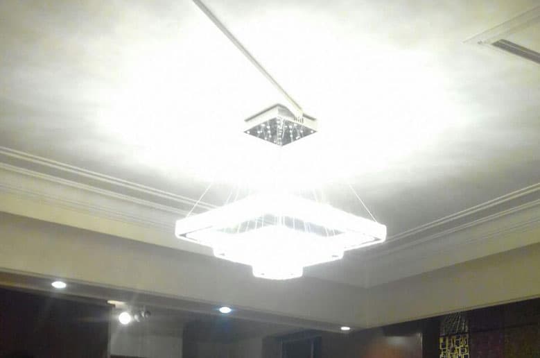 آویز مدرن کریستالی 8103 با ابعاد 60 و 40 و 20 مربع — تصویر ۸
