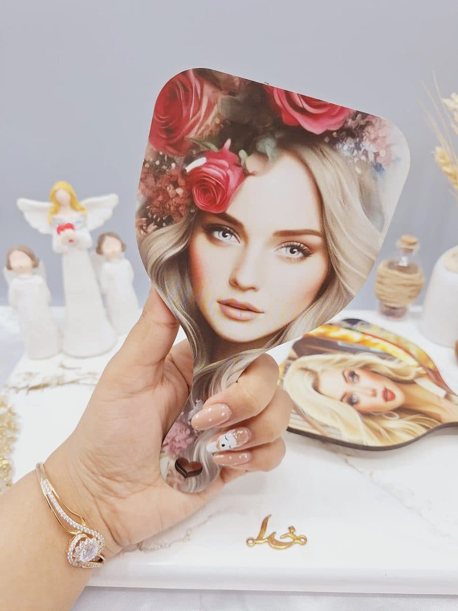 آینه چوبی دسته دار طرح مربع