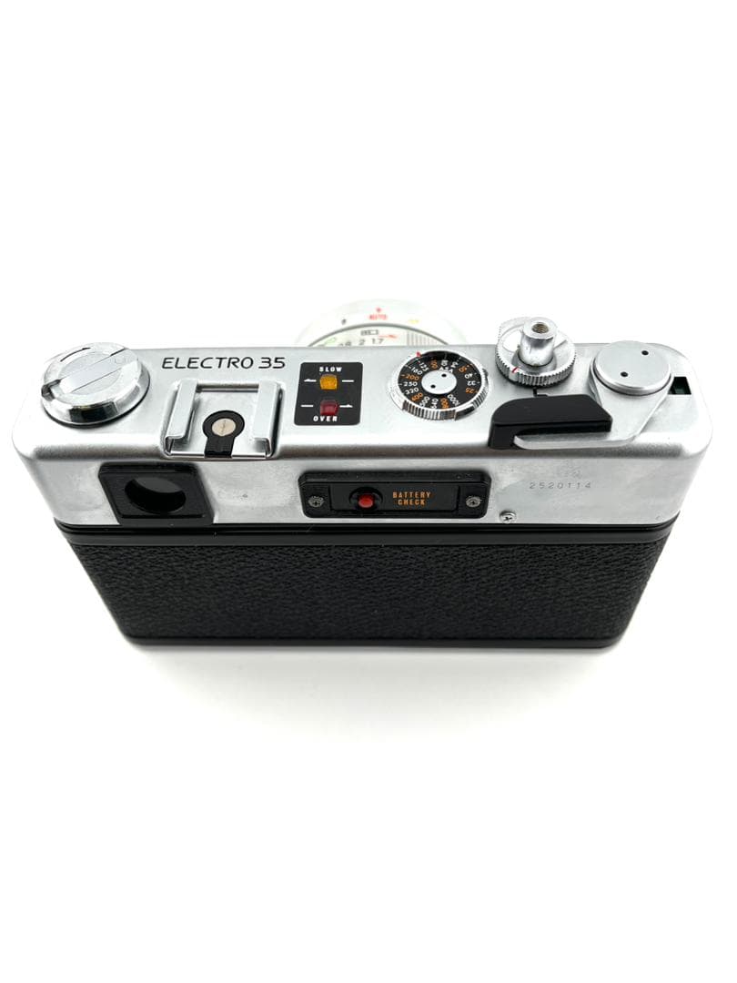 دوربین Yashica Electro 35 GSN — تصویر ۵