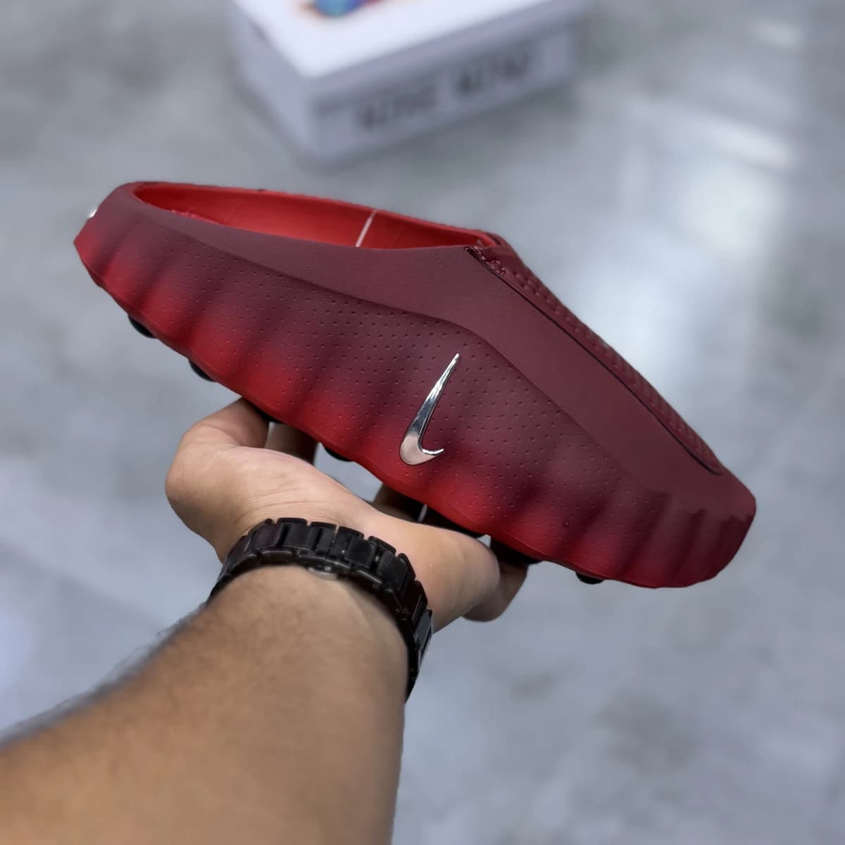 دمپایی نایک مایند قرمز Nike Mind — تصویر ۲