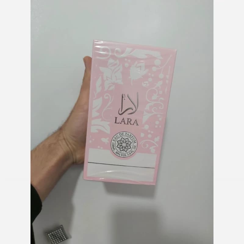 ادکلن زنانه یارا صورتی مدل لارا حجم 100 میلی لیتر — تصویر ۲