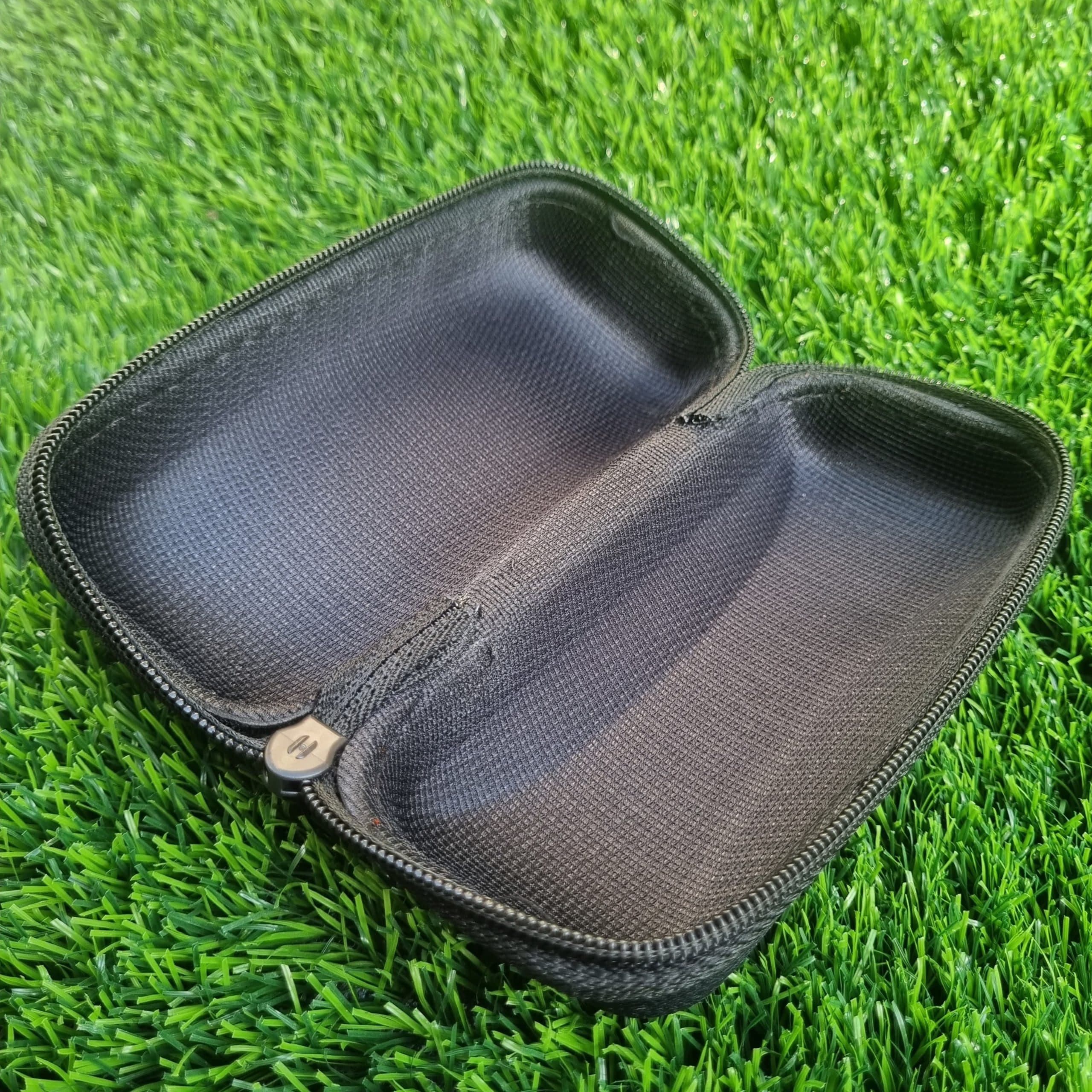 کیف عینک مدل هارد زیپی — تصویر ۵