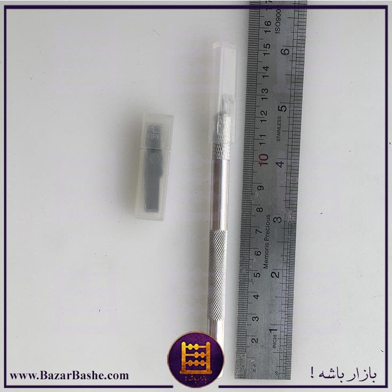 کاتر قلمی فلزی همراه 3 نوع تیغ متنوع و 9 تیغ یدک — تصویر ۶