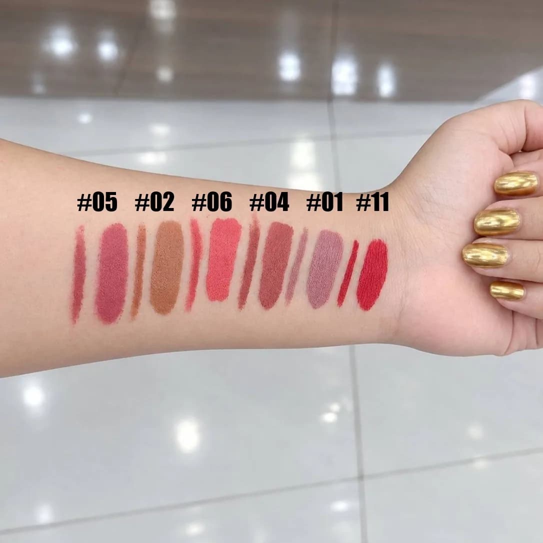 ست رژ لب مایع مات و مداد لب هندیان Handaiyan Lips Kit — تصویر ۴