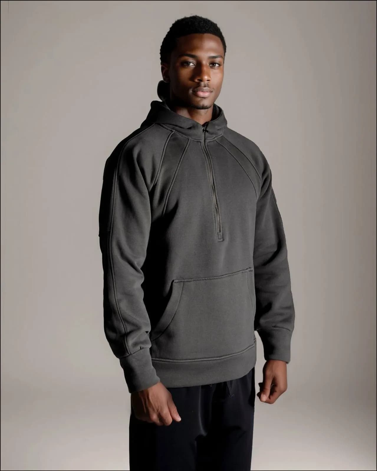 هودی نیم زیپ مردانه طرح LULULEMON کد 2164 شناسه 10100608 — تصویر ۲
