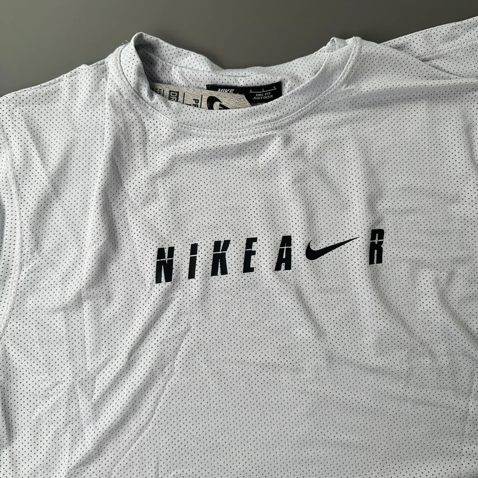 تیشرت مردانه پارچه سوزنی NIKE AIR — تصویر ۵