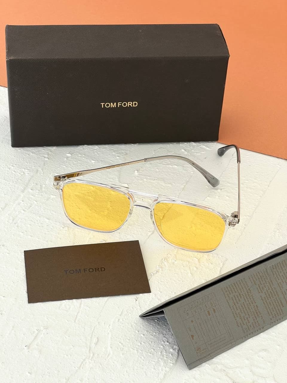 عینک آفتابی تامفورد مدل Tom Ford TF2162 — تصویر ۸