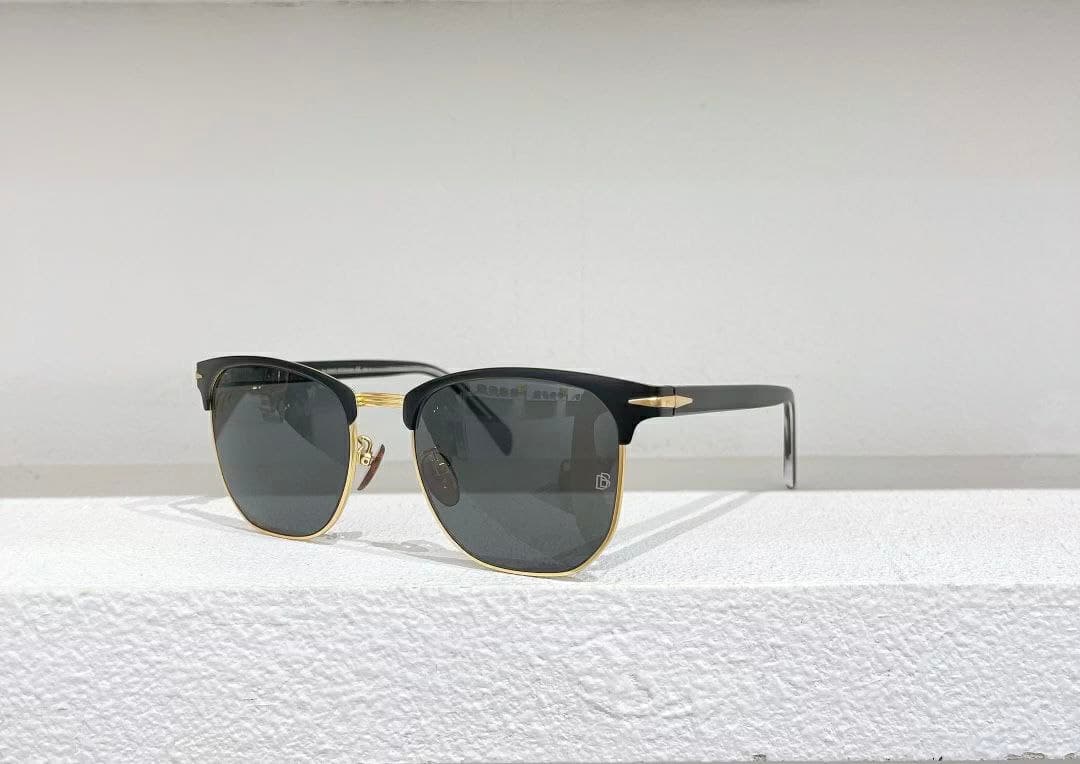 عینک آفتابی دیوید بکهام مدل DAVID BECKHAM DB7055 — تصویر ۴