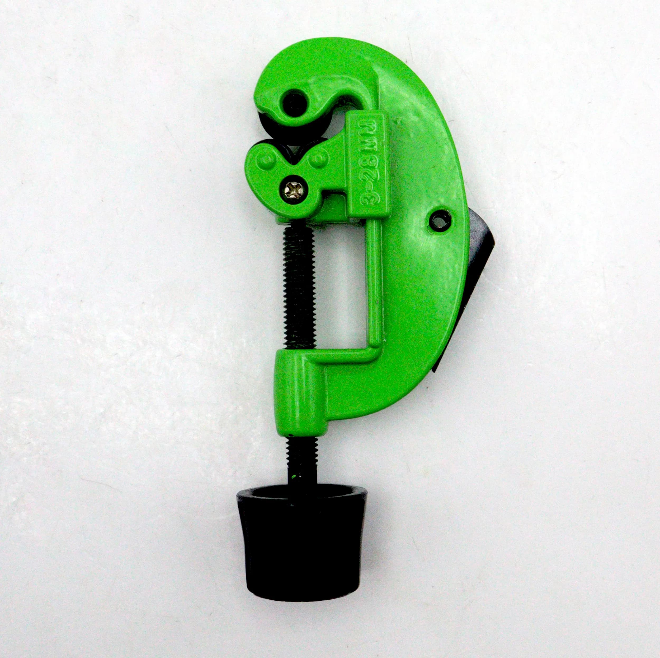 قیچی لوله بر مدل YP-TUBE CUTTER-3-28MM — تصویر ۲