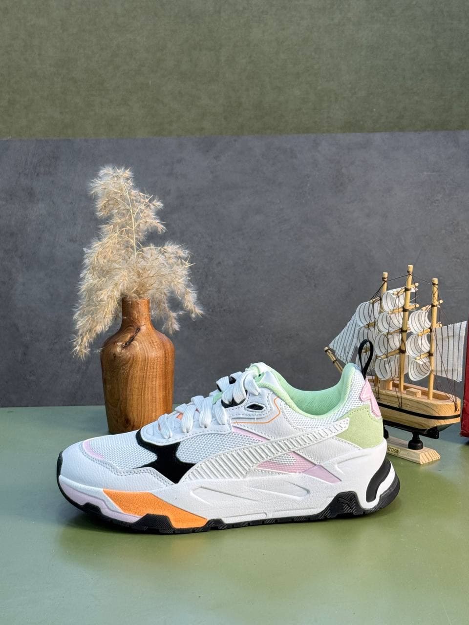 کتونی پو.ما مدل Puma trinity — تصویر ۳