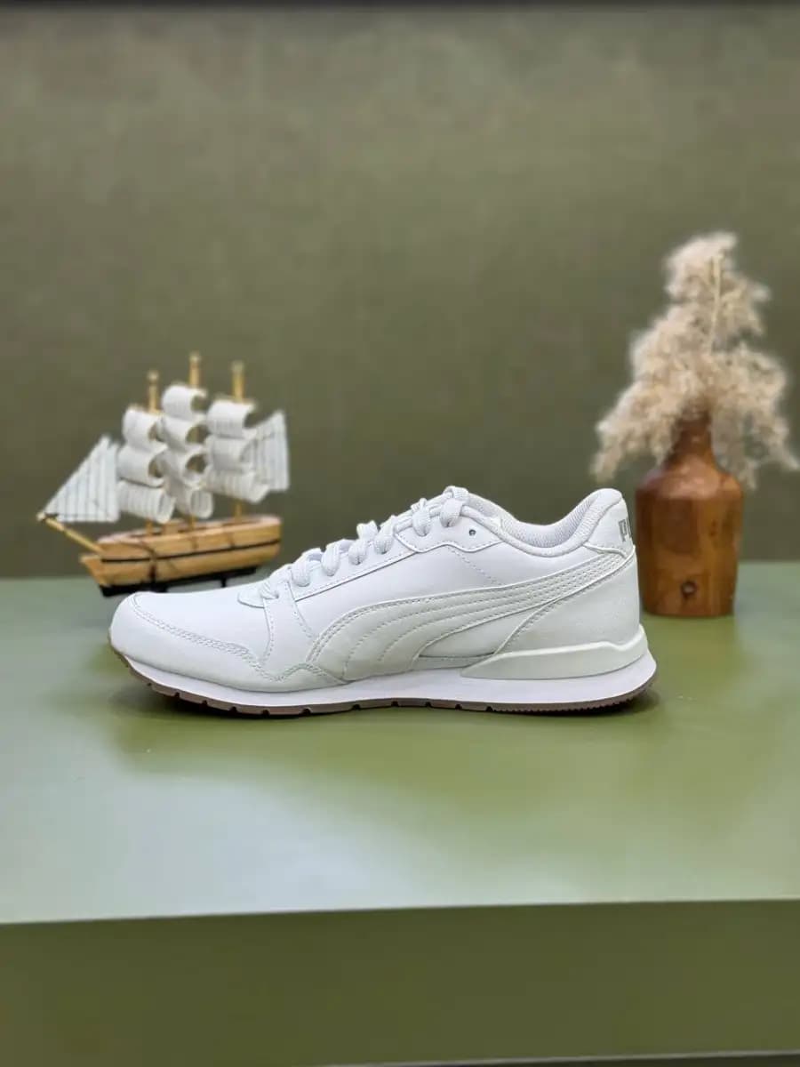 کتونی پو.ما مدل Puma ST Runner v3 L — تصویر ۳