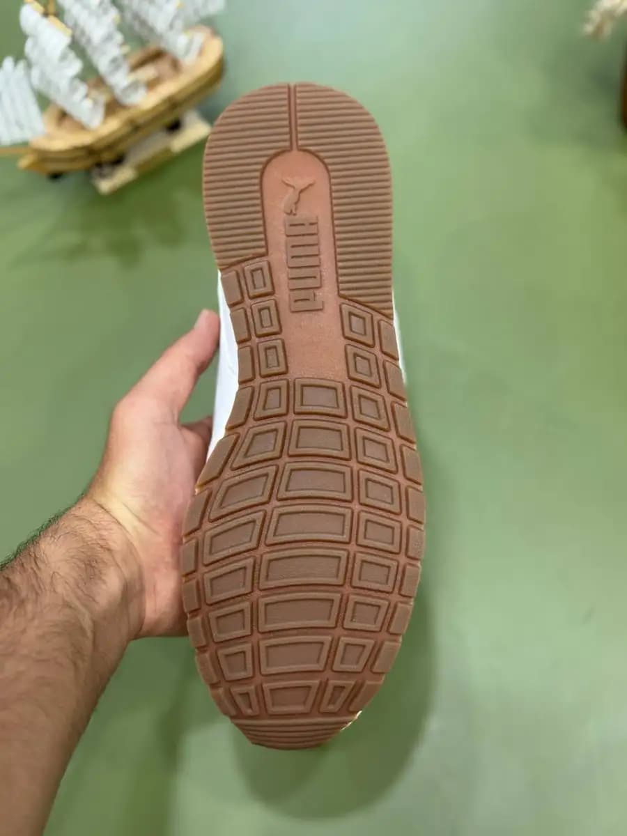 کتونی پو.ما مدل Puma ST Runner v3 L — تصویر ۴
