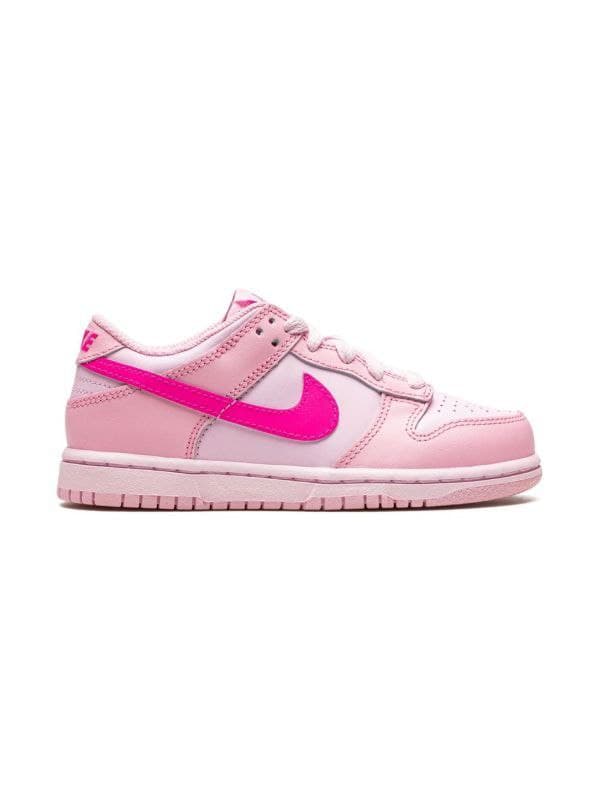 نایک اس بی دانک بدون ساق تریپل صورتی Nike sb dunk low Triple Pink