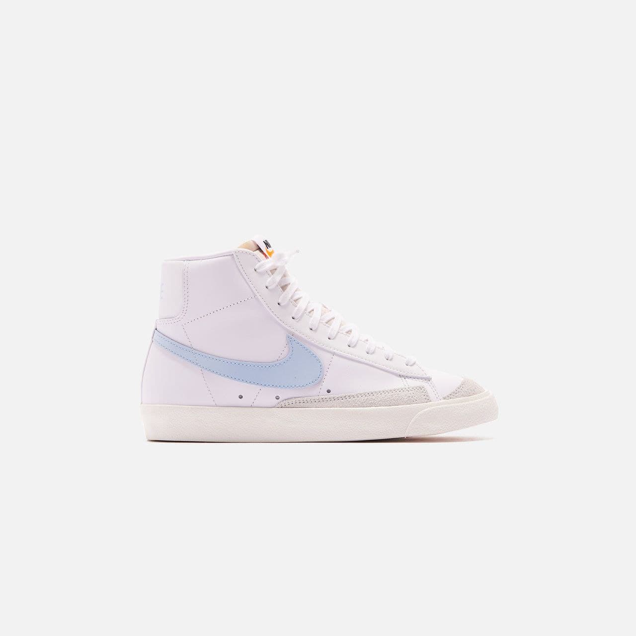 نایک بلیزر ساقدار ۷۷ سفید آبی Nike blazer 77 mid Celestine blue