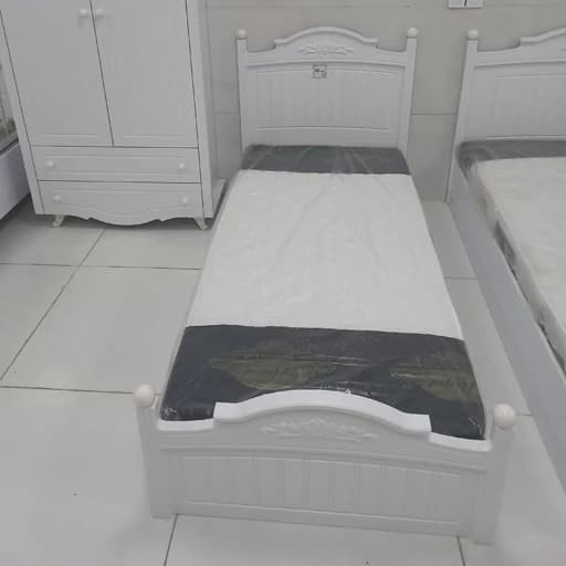 تخت جوان و بزرگسال جنس ام دی اف درجه یک ارین سینا با روکش ممبران کره ای درجه یک مبلمان فرنا مدل 1143217