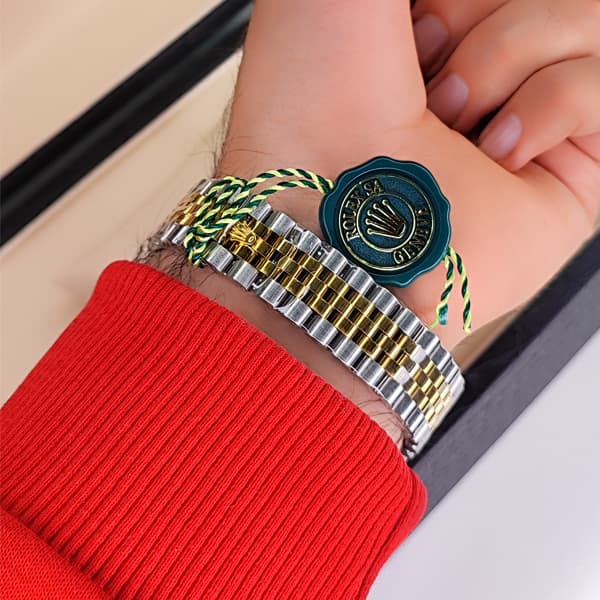 ساعت مچی عقربه ای مردانه رولکس دیت جاست طلایی نقره ای (موتور ژاپن) — تصویر ۴