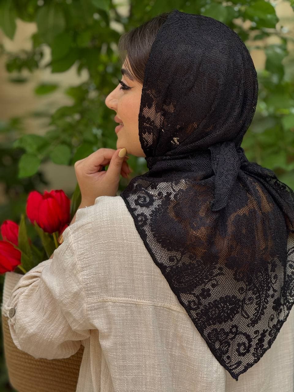 مینی اسکارف سه گوش دانتل 59698 — تصویر ۳