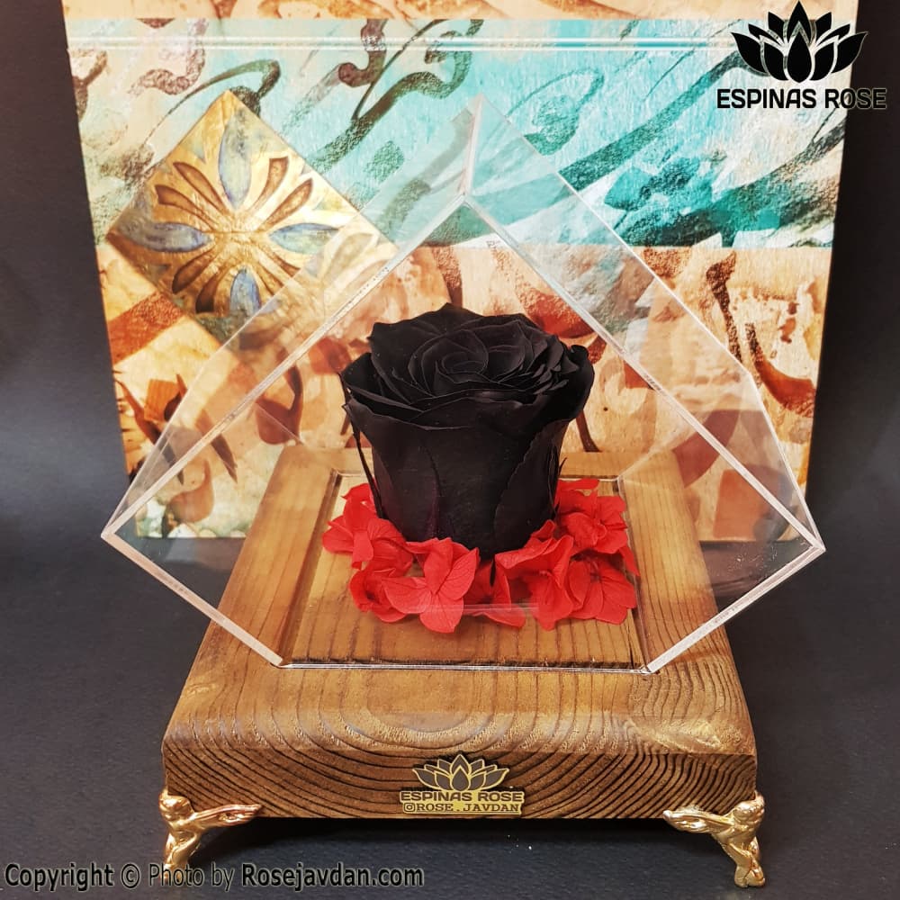 گل رز جاودان مشکی پایه چوب طبیعی کد 155