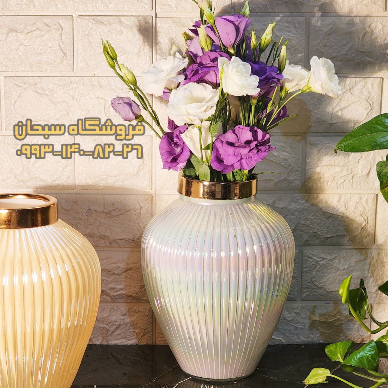 گلدان طلایی شیشه ای دستساز مدل سوسن