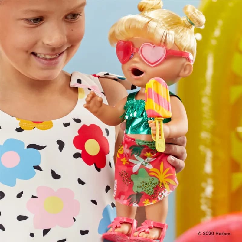 عروسک Baby Alive مدل Waterplay با موهای بلوند — تصویر ۳