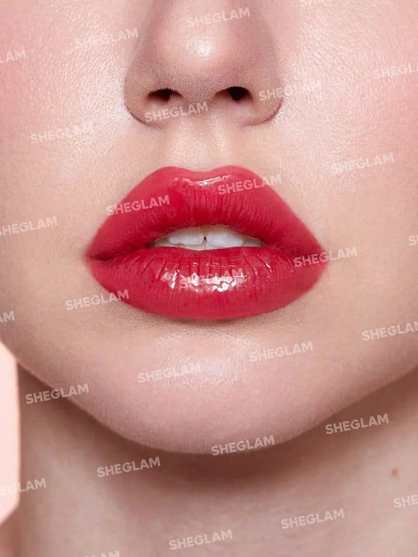 برق لب POUT PILLOW CUSHION رنگ BEAUTY SLEEP شیگلم SHEGLAM — تصویر ۲