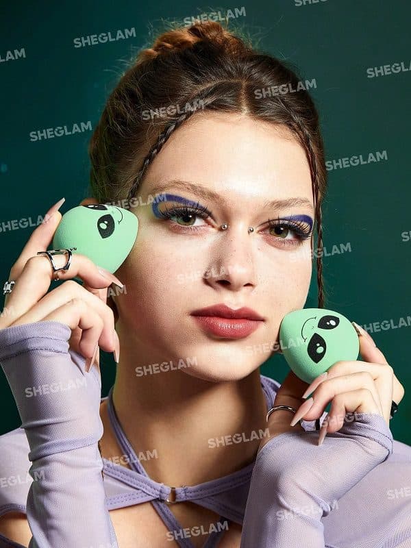 اسفنج آرایش INTERSTELLAR شیگلم SHEGLAM — تصویر ۵