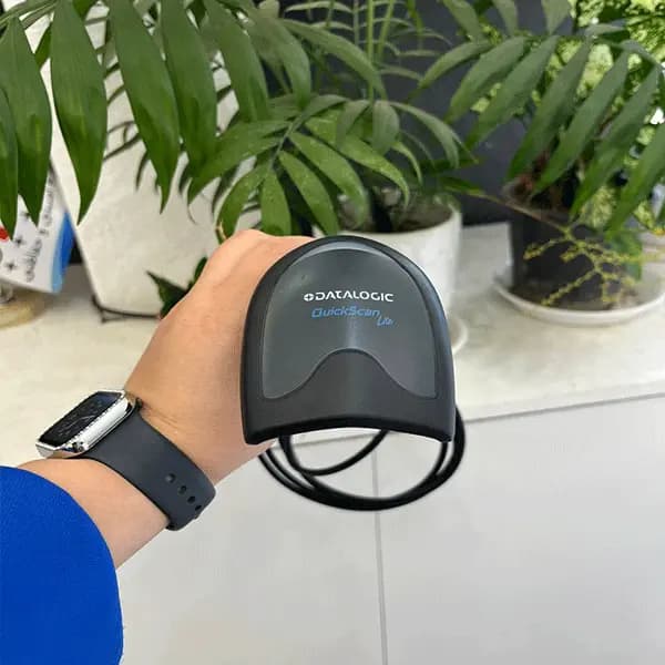 بارکدخوان دیتالاجیک مدل QuickScan I Lite QW2100 — تصویر ۴