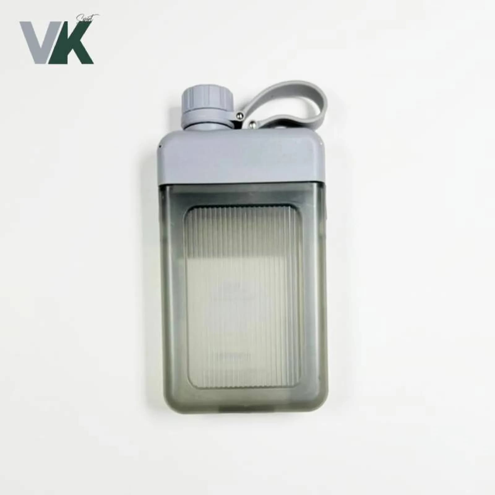 قمقمه ورزشی مدل کتابی شیاردار کد 0673 شناسه 10100159 — تصویر ۴