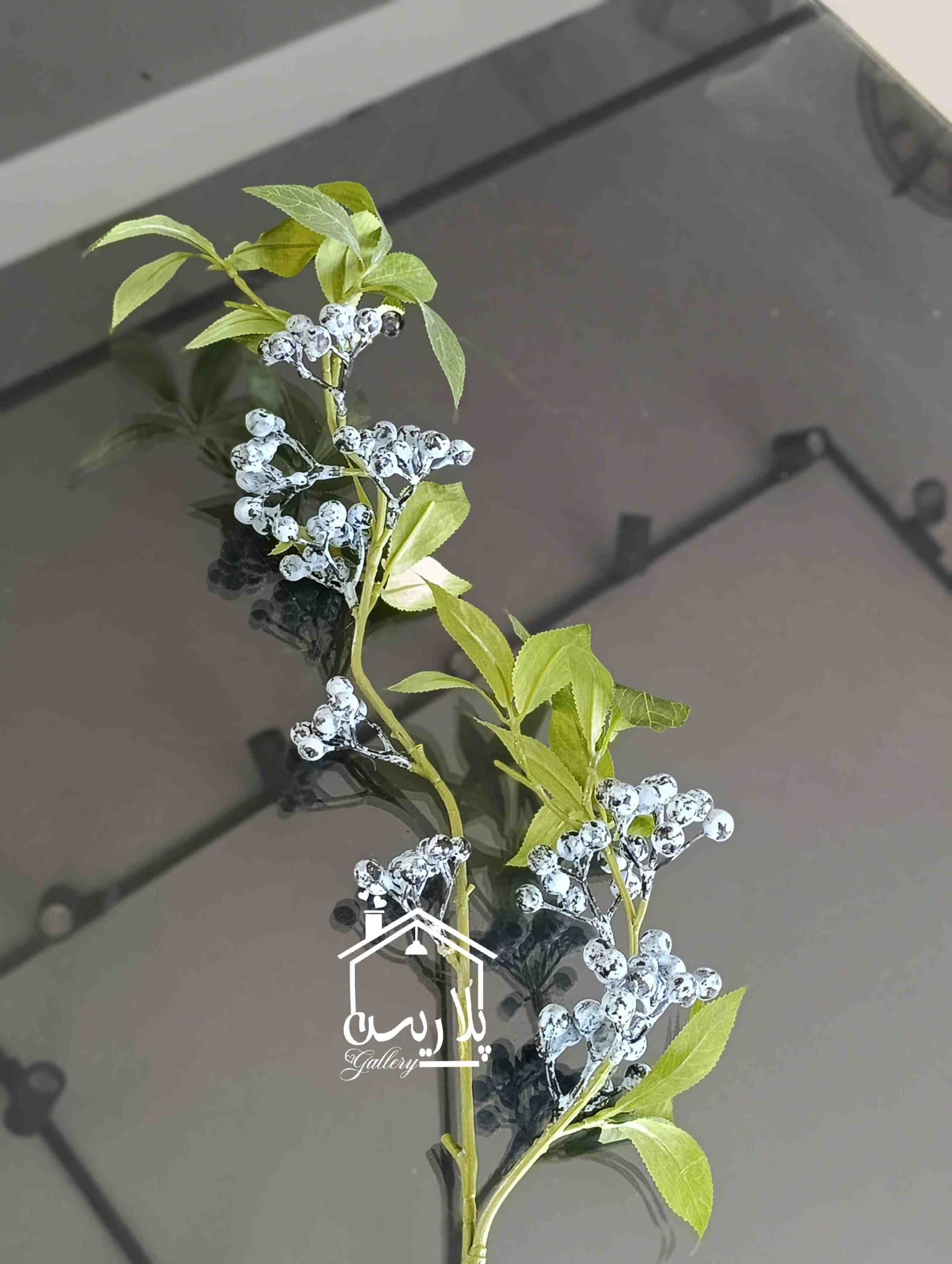 شاخه بلوبری برفی برگ دار 85 سانت