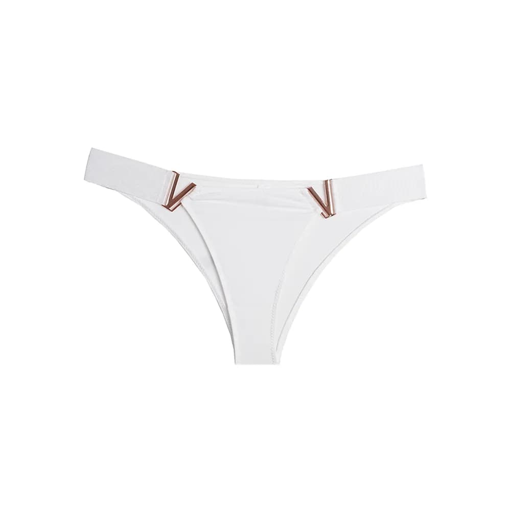 شورت لامبادا زنانه میکروفایبر جلو سگکدار طرح V سایز L — تصویر ۳