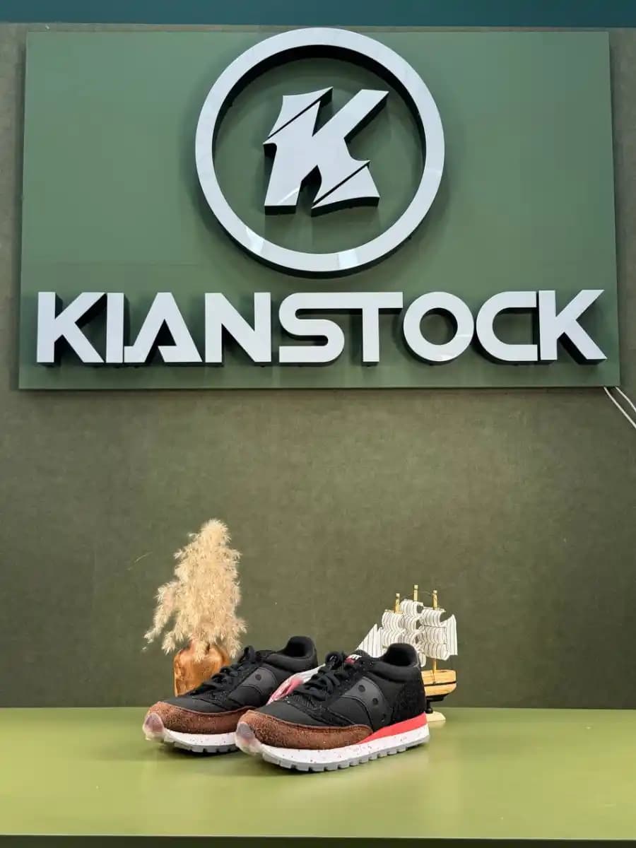 کتونی سا.کو.نی مدل Saucony Jazz مشکی قهوه ای