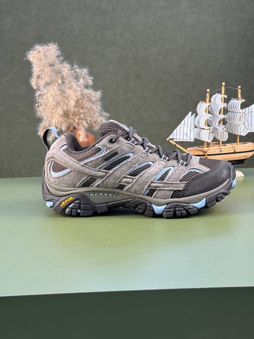 کتونی مر.ل مدل Merrell Waterproof — تصویر ۲
