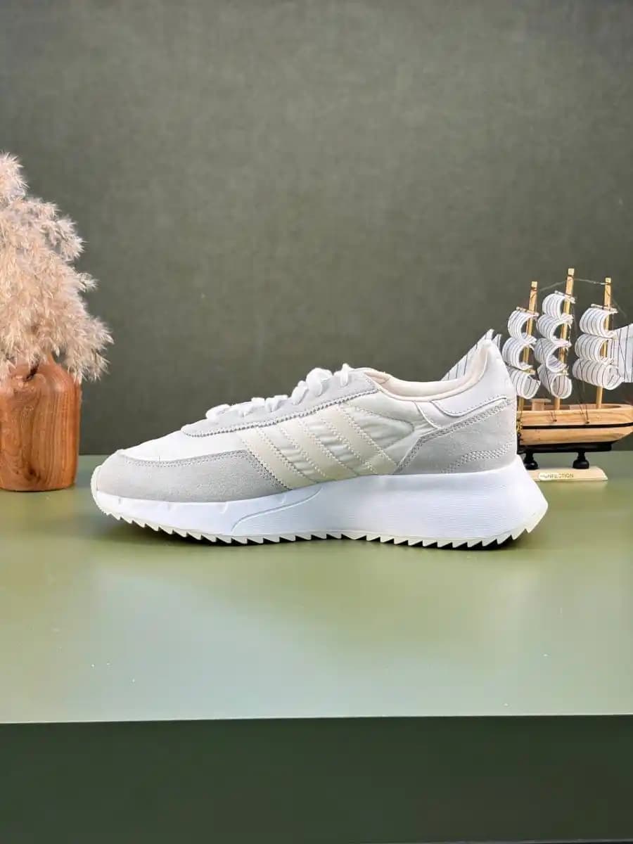 کتونی آد.ید.اس مدل adidas retropy — تصویر ۳