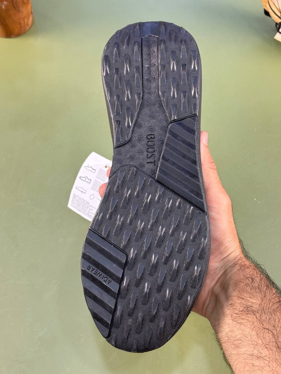 کتونی آدید.اس مدل adidas avryn سبز — تصویر ۴