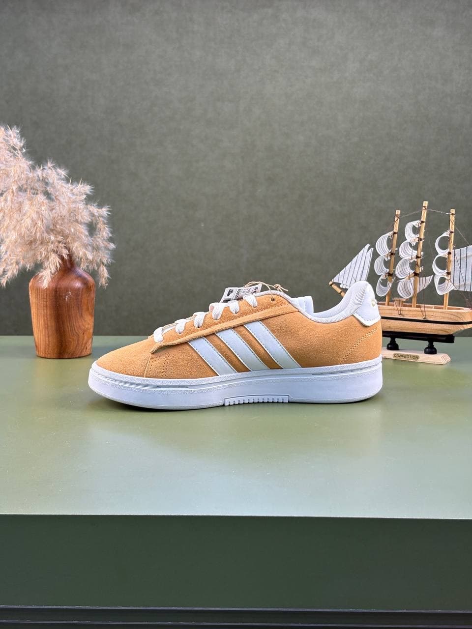 کتونی آدید.اس مدل adidas grand court alpha — تصویر ۳
