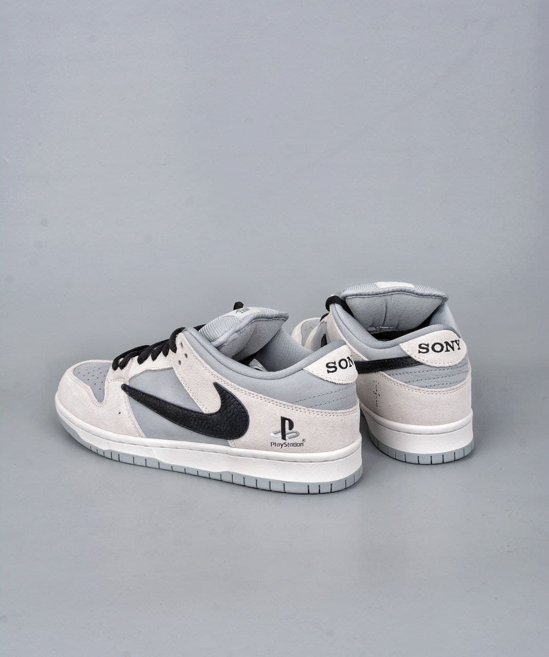 نایک اس بی دانک بدون ساق پلی استیشن جدید Nike sb dunk playstation — تصویر ۳