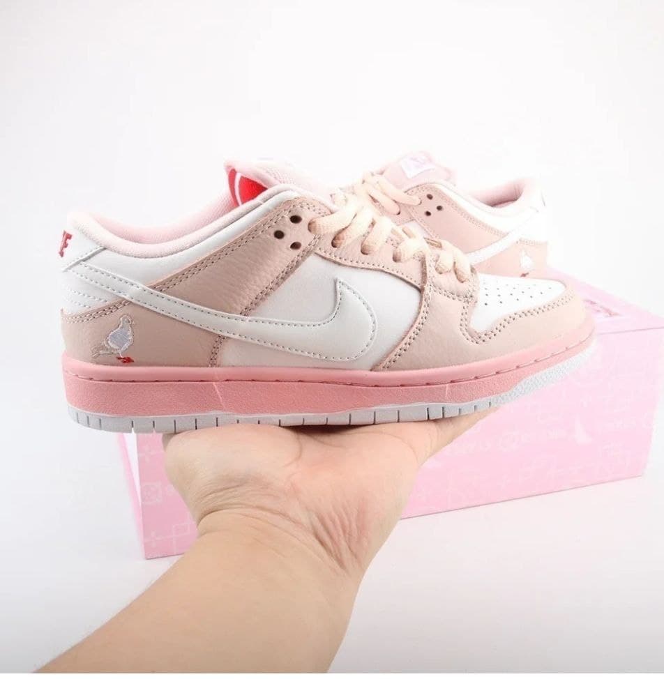 نایک اس بی دانک بدون ساق پیجون صورتی سفید Nike sb dunk low pigeon pink and white — تصویر ۲