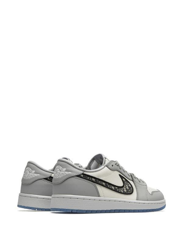 نایک ایرجردن ۱ بدون ساق دیور طوسی Nike air jordan 1 low dior grey — تصویر ۴