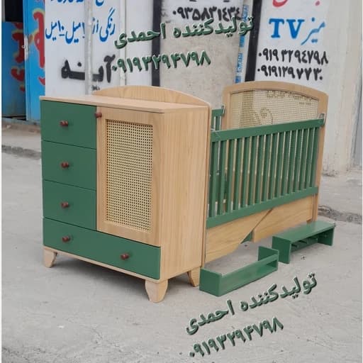 تخت خواب نوزاد دراور شلف حصیری چوبی سبز مبلمان فرنا مدل 1143075