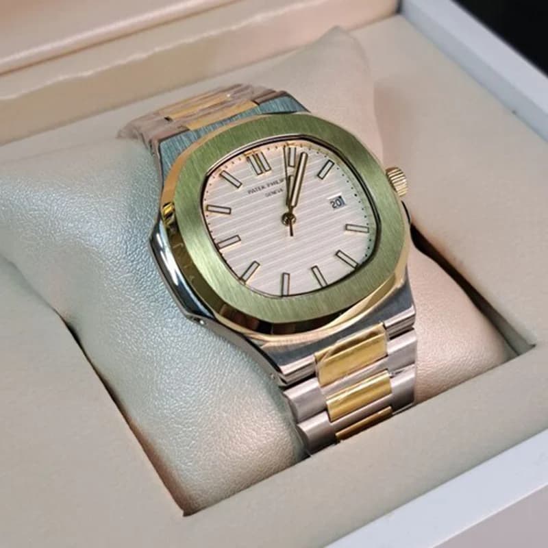 ساعت مچی مردانه پتک فیلیپ موتور ژاپن مدل ناتیلوس نقره ای طلایی (Patek Philippe Nautilus) — تصویر ۳