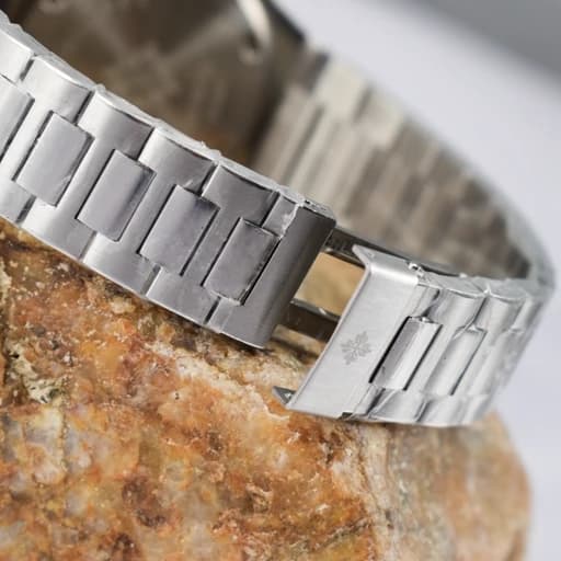 ساعت مچی مردانه پتک فیلیپ موتور ژاپن مدل ناتیلوس نقره ای (Patek Philippe Nautilus) — تصویر ۸