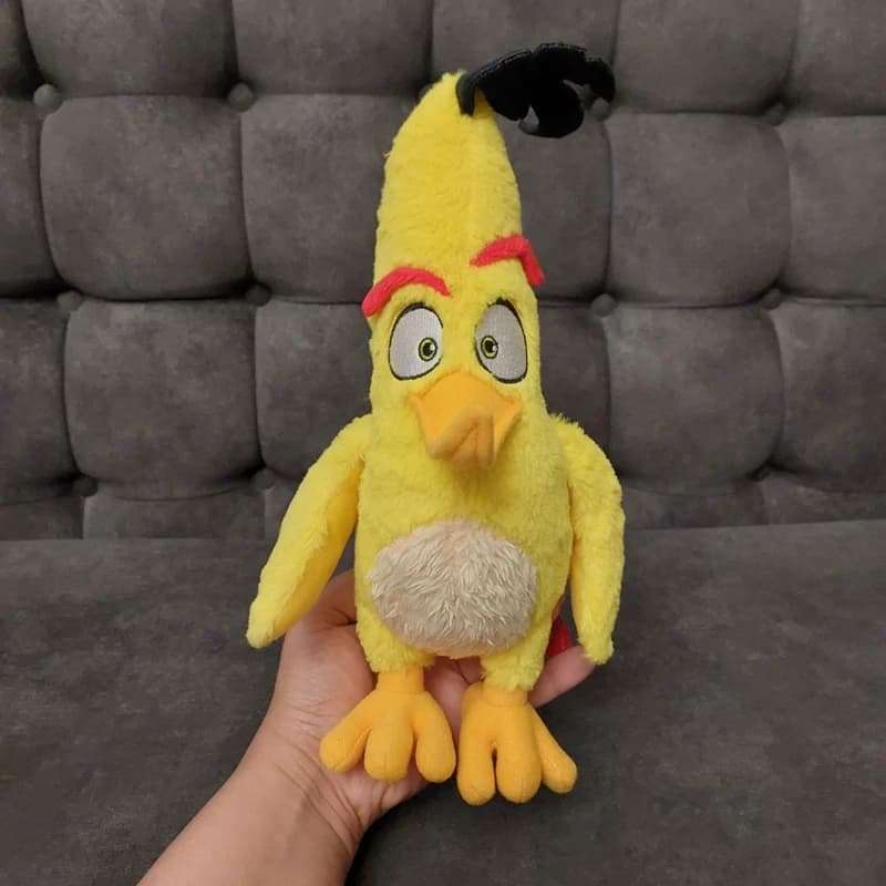 عروسک چاکی (پرنده زرد) از انیمیشن و بازی محبوب انگری بردز از برند اصلی Angry Birds