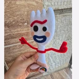عروسک فورکی چنگال Forky انیمیشن اسباب بازیها طرح Toy story — تصویر ۲