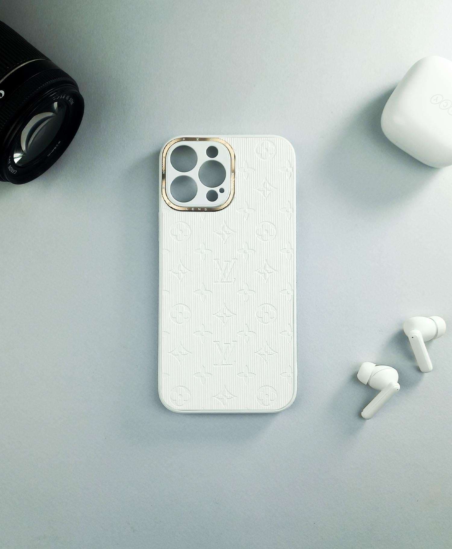 قاب چرمی طرح لویس ویتون گوشی آیفون Iphone 13 Pro Max — تصویر ۳