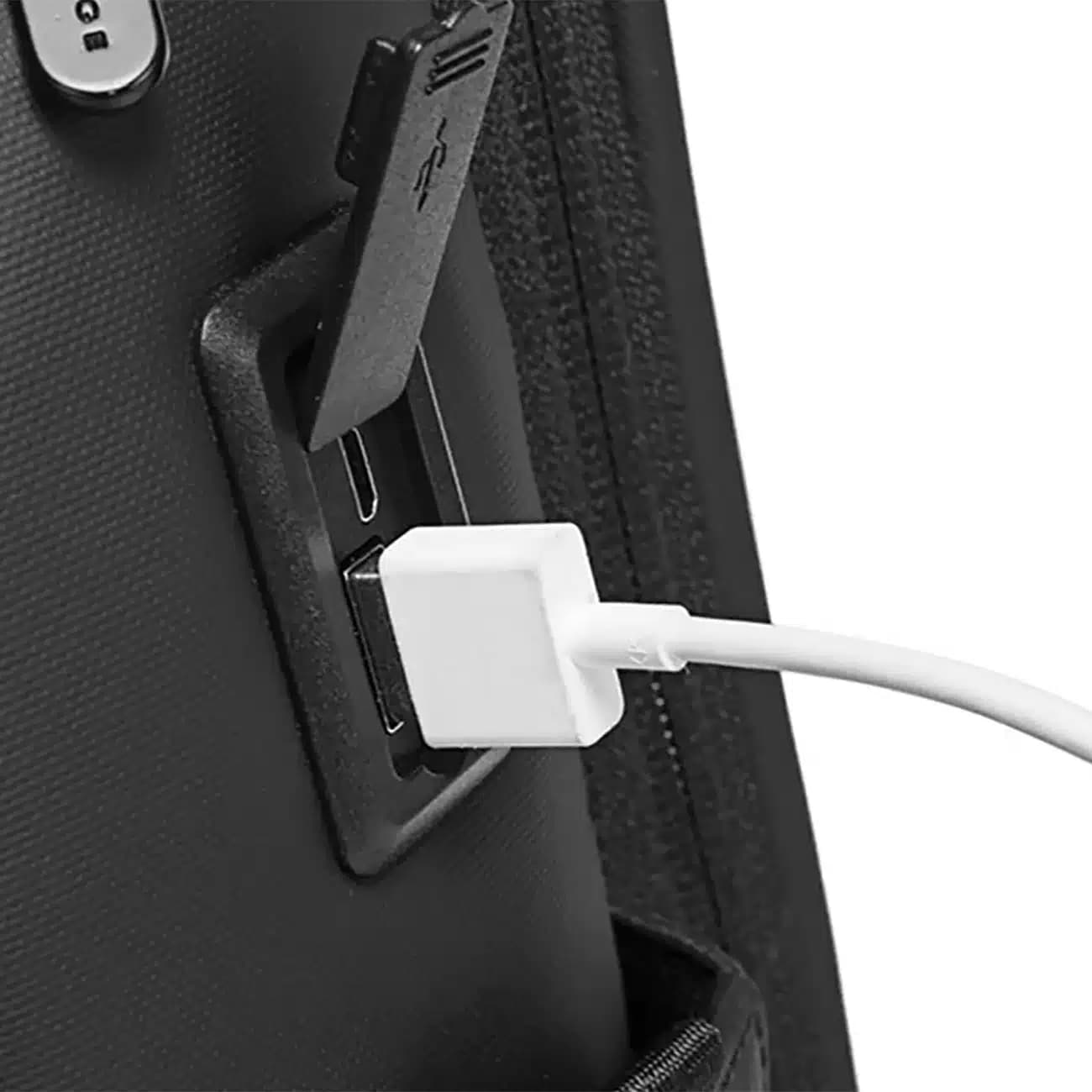 کوله پشتی 35 لیتر چندمنظوره بنج Bange اصل مدل BG-7267 با پورت USB — تصویر ۶