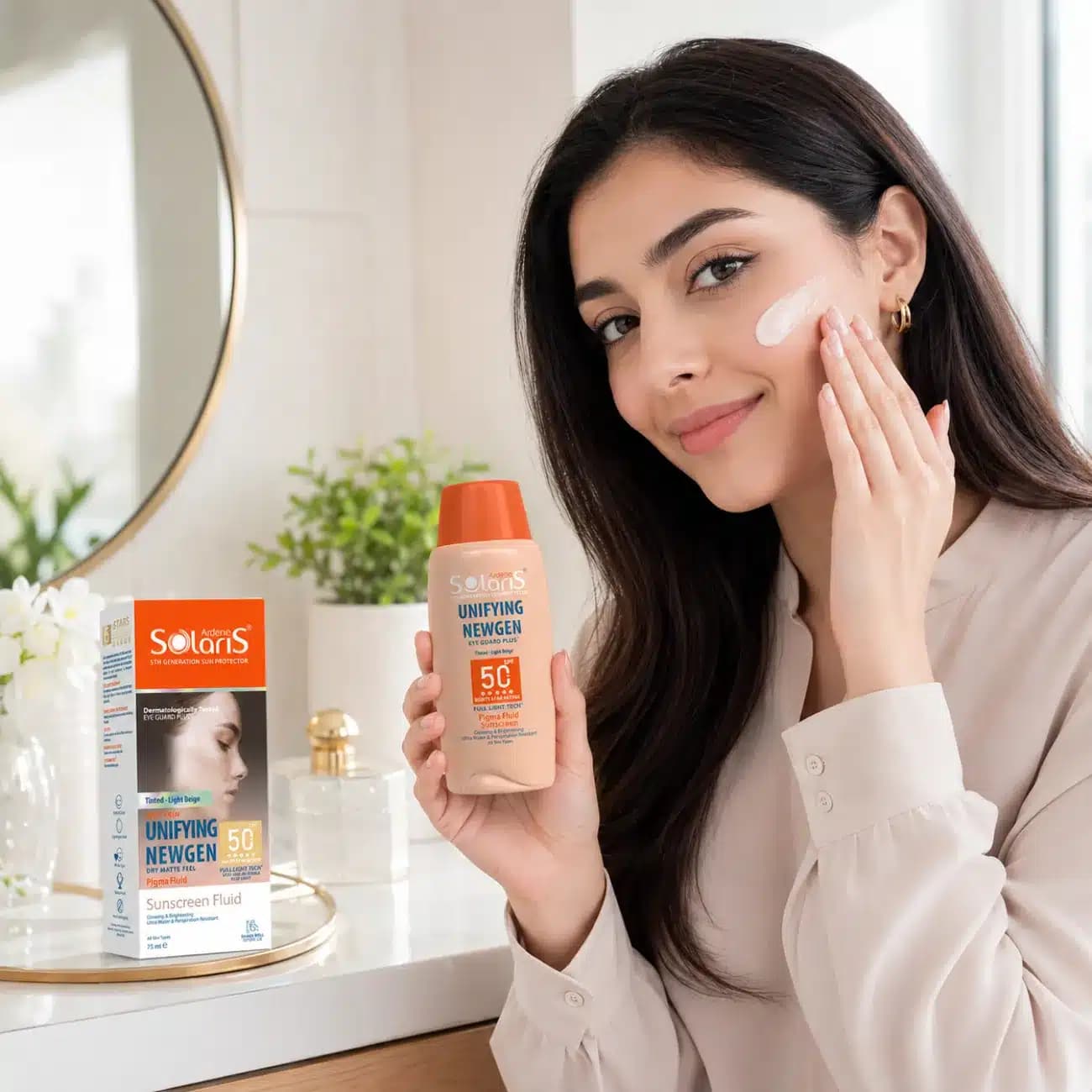 فلوئید ضد آفتاب رنگی ضد لک آردن سولاریس مدل نیوژن بژ طبیعی SPF50 — تصویر ۲