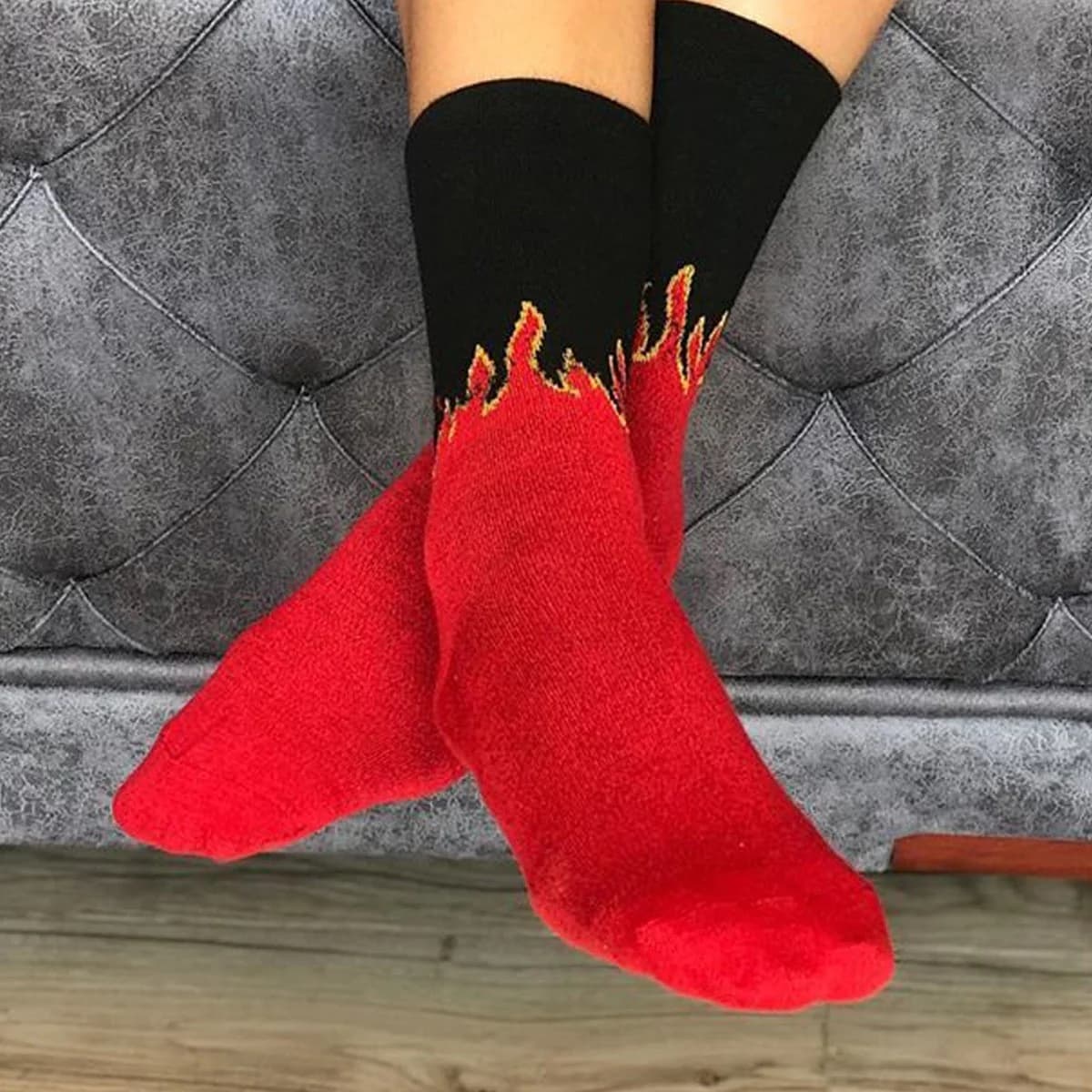 جوراب طرح ترشر آتشی — تصویر ۳